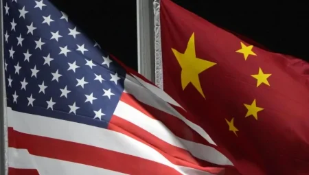 ABD-Çin Yapay Zekâ Rekabeti Kızışıyor: Kongreye “Manhattan Projesi” Önerisi