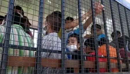 Tayland’a Geçen Çinliler, Myanmar’daki Dolandırıcılık Merkezlerinden Kurtarıldı ve Ülkelerine Uçtu