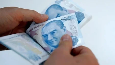 İBB bursu 2. taksit ödemesi için gözler Mart ayına çevrildi!