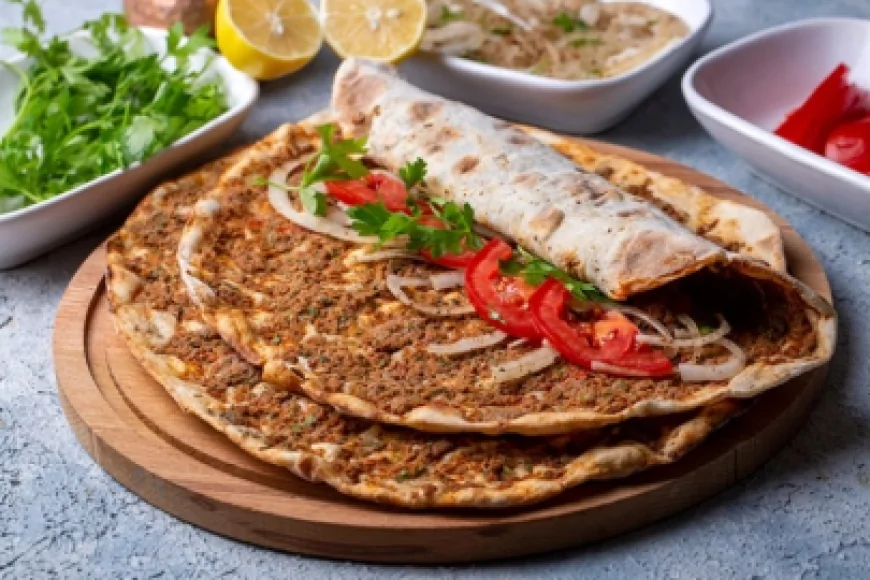 Lahmacun 2200 TL mi olur? Seray Sever: ‘Altın mı koyuyorlar kıyma yerine!’
